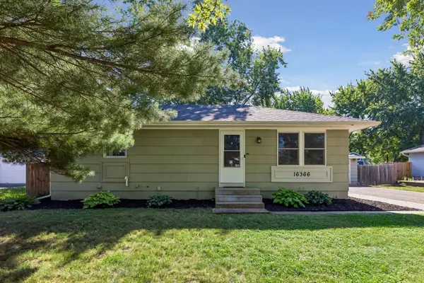 16366 Florida Way W, Rosemount, MN 55068