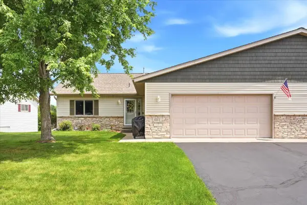 1022 W Ridge Court #38, New Richmond, WI 54017