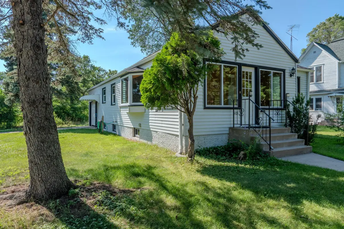 501 2nd Street Ne, Little Falls, MN 56345 - #1