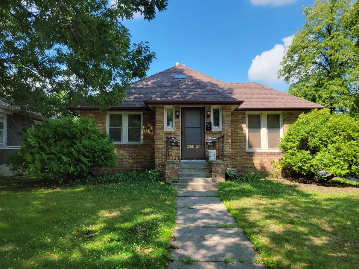 4255 Thomas Avenue N, Minneapolis, MN 55412 - #1