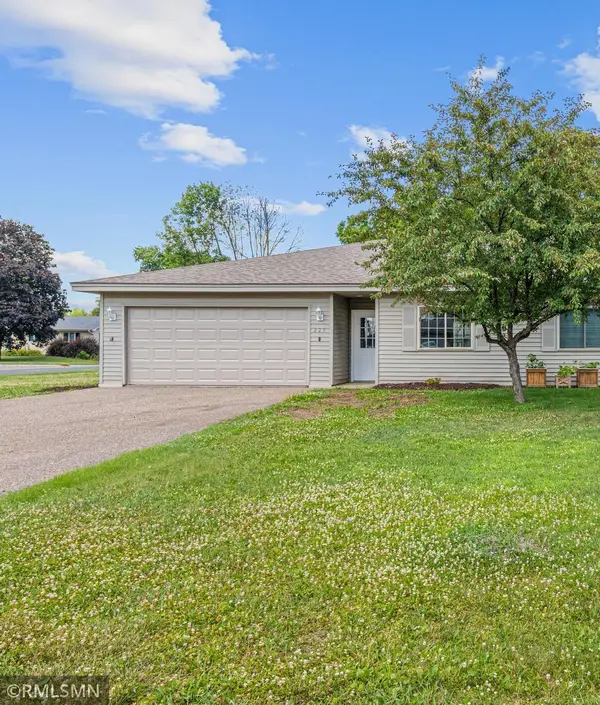 225 Helen Street, Roberts, WI 54023