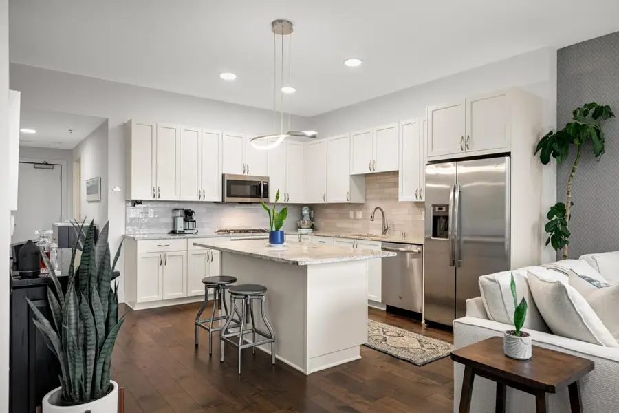 1240 S 2nd Street #825, Minneapolis, MN 55415 - #2