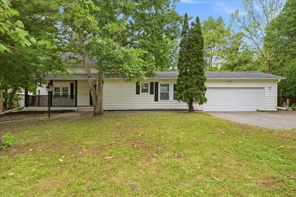 3715 31st Avenue N, Robbinsdale, MN 55422