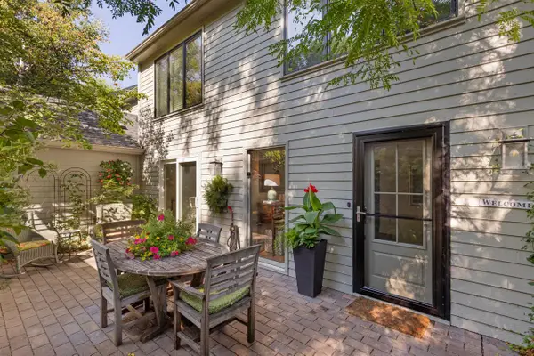20452 Knightsbridge Road, Excelsior, MN 55331