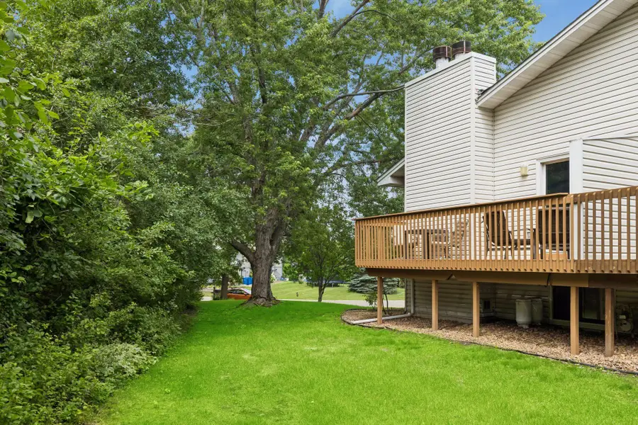 4316 Thornhill Lane, Vadnais Heights, MN 55127 - #3