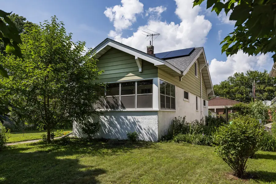 1363 Hewitt Avenue, Saint Paul, MN 55104 - #2