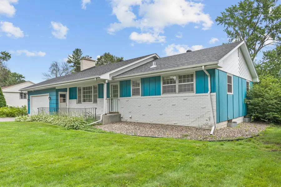 413 Whitegate Lane, Wayzata, MN 55391 - #2