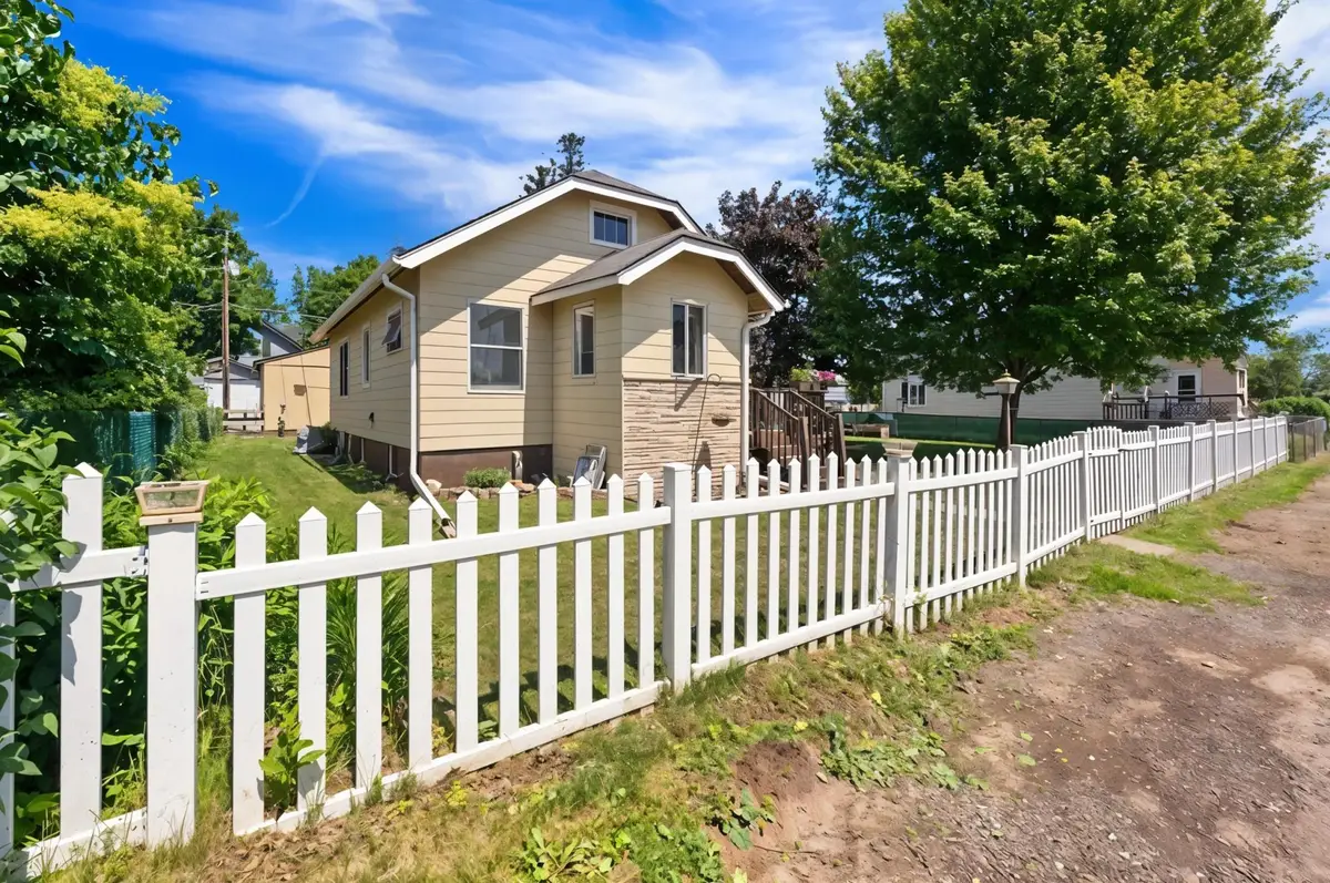 3209 Chestnut Street, Duluth, MN 55806 - #1