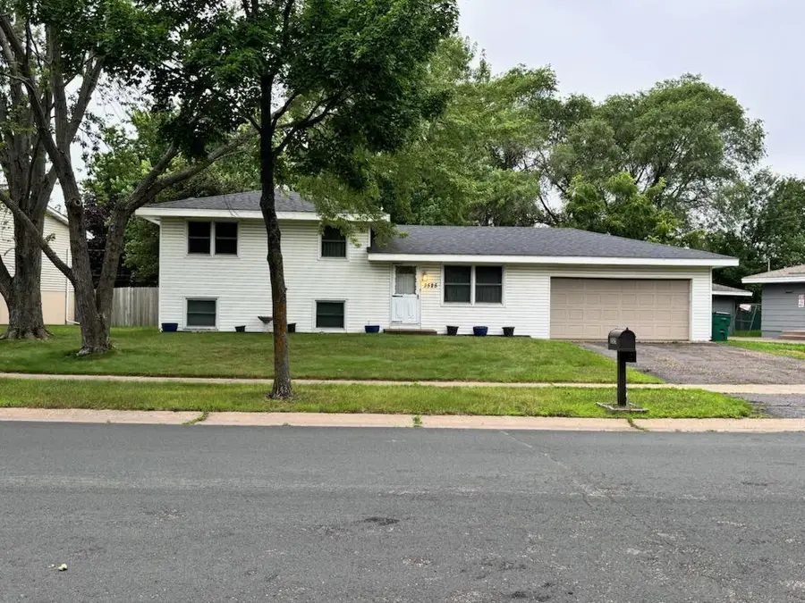 3525 Bryant Avenue, Anoka, MN 55303 - #3
