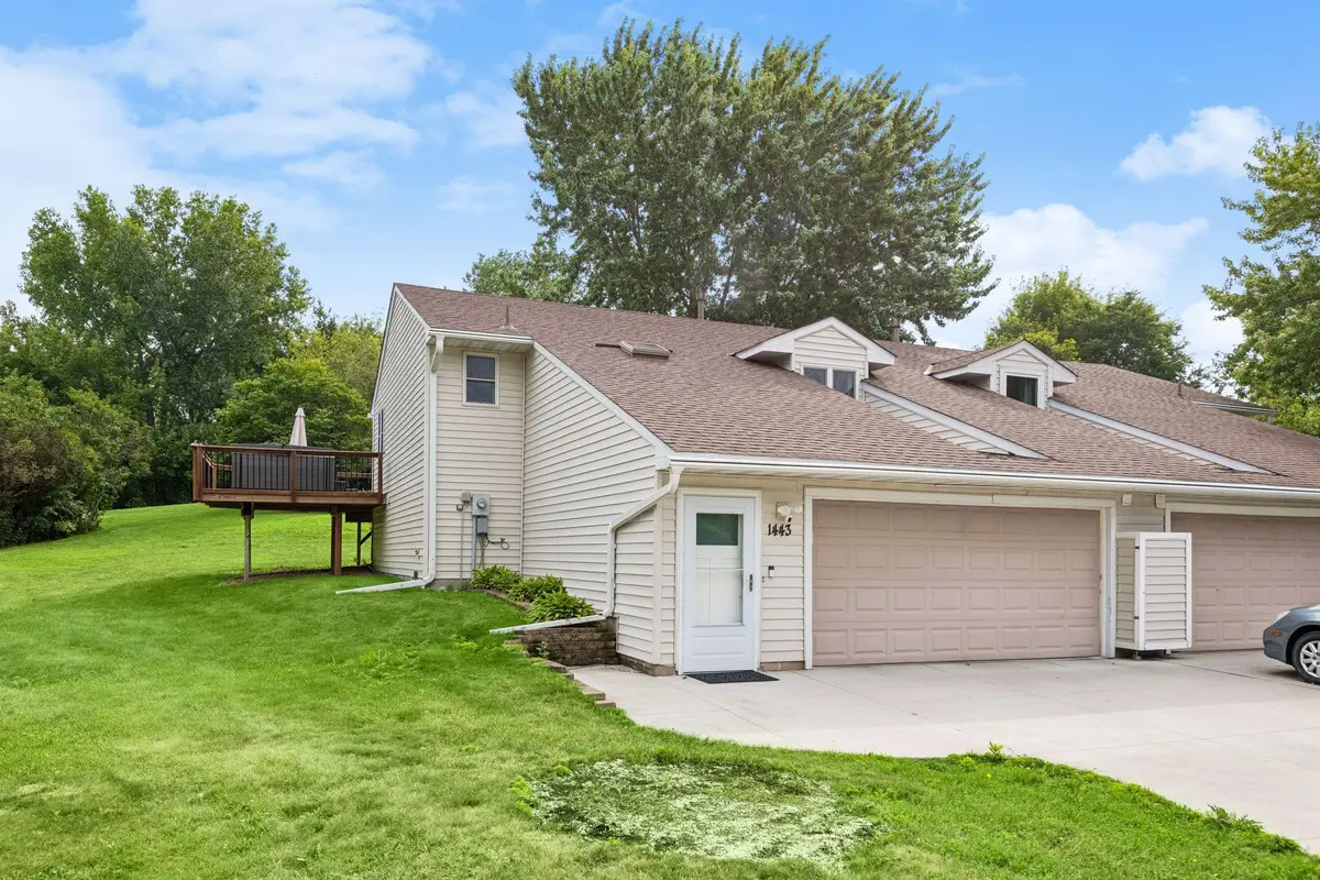 1443 Independence Avenue, Chaska, MN 55318 - #1