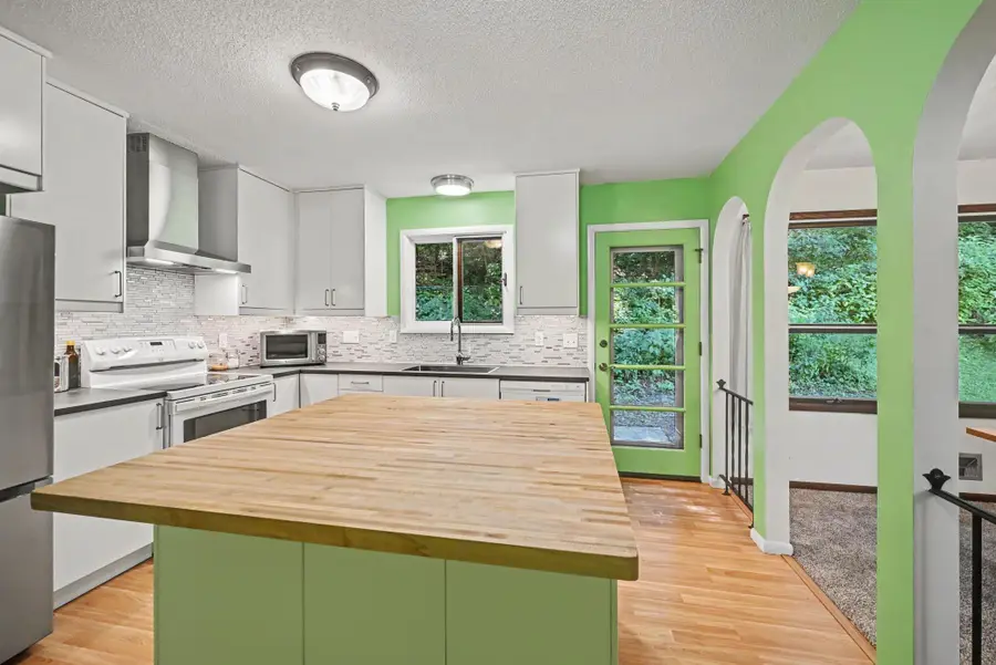 1644 Kilmer Avenue, Saint Louis Park, MN 55426 - #2
