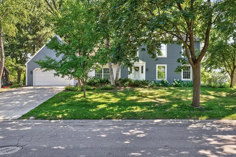 8906 138th Street Court, Apple Valley, MN 55124 - #3