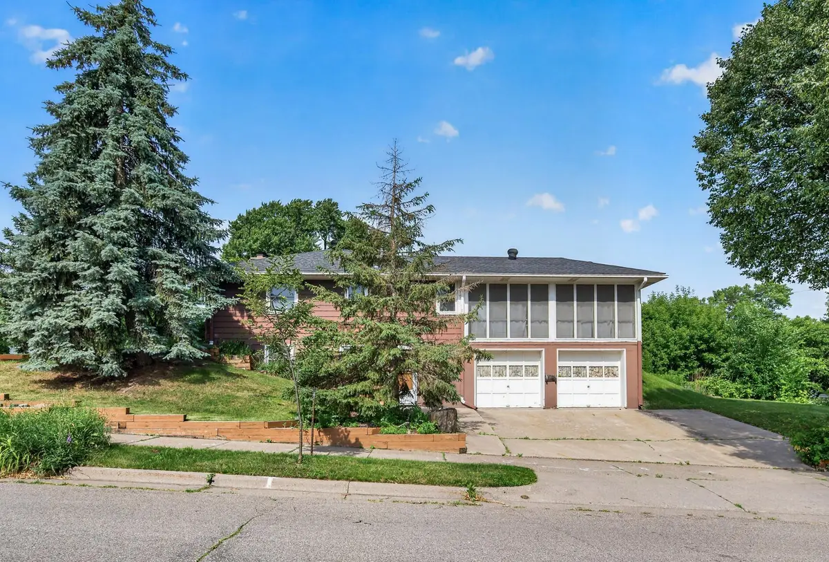 2600 W 60th Street, Minneapolis, MN 55410 - #1