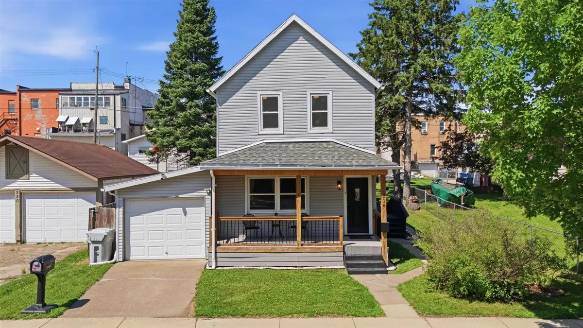 216 1st St Sw, Chisholm, MN 55719 - #1