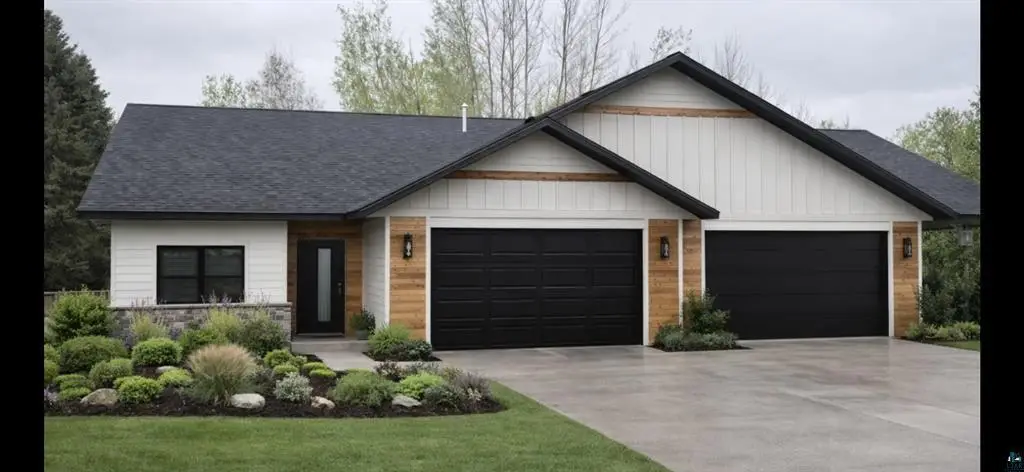 1560 Carlton Avenue W, Cloquet, MN 55720 - #1