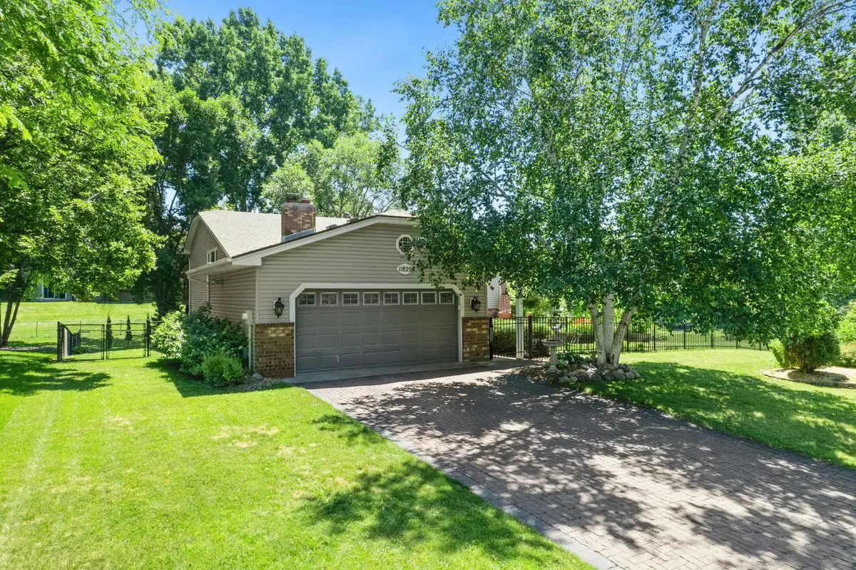 11825 44th Avenue N, Plymouth, MN 55442 - #1