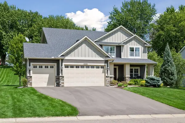 20352 Hampton Avenue, Lakeville, MN 55044