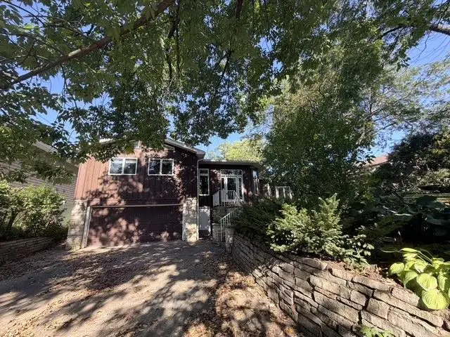 168 Peninsula Road, Medicine Lake, MN 55441 - #2