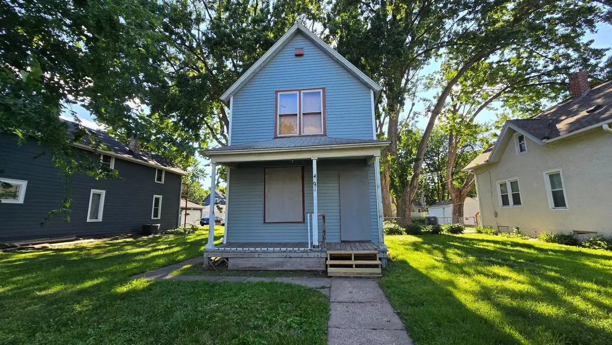 4031 Fremont Avenue N, Minneapolis, MN 55412 - #1