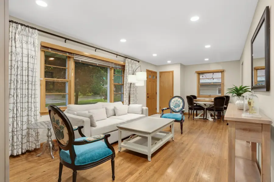 9807 Cedar Lake Road, Minnetonka, MN 55305 - #3