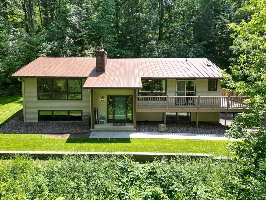 E865 Woodridge Drive, Eau Claire, WI 54701 - #2