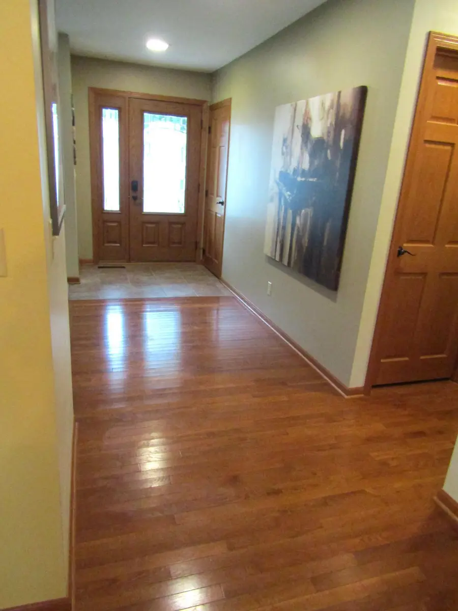 407 Eichelberger Avenue, Montevideo, MN 56265 - #2