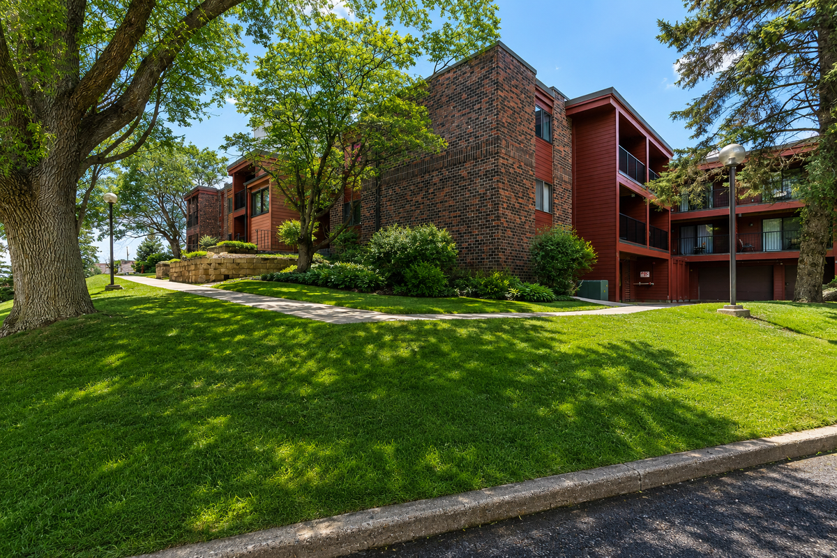 8007 Xerxes Avenue S #A101, Bloomington, MN 55431 - #1