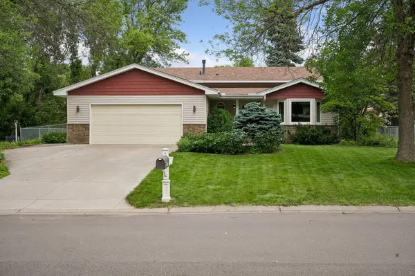11620 41st Avenue N, Plymouth, MN 55441