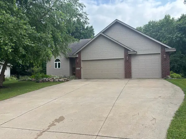 856 Bridle Creek Lane, Jordan, MN 55352