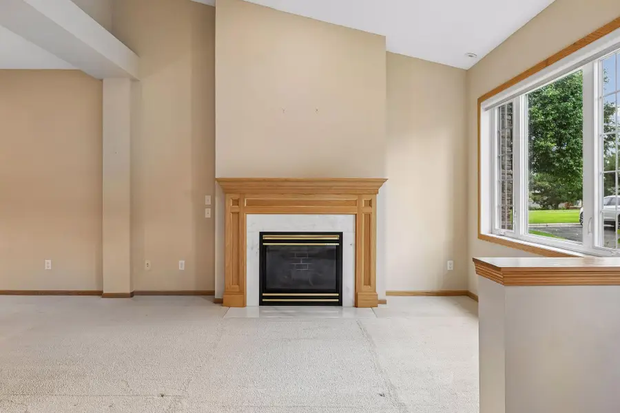 2120 Stahlke Way, Chaska, MN 55318 - #2