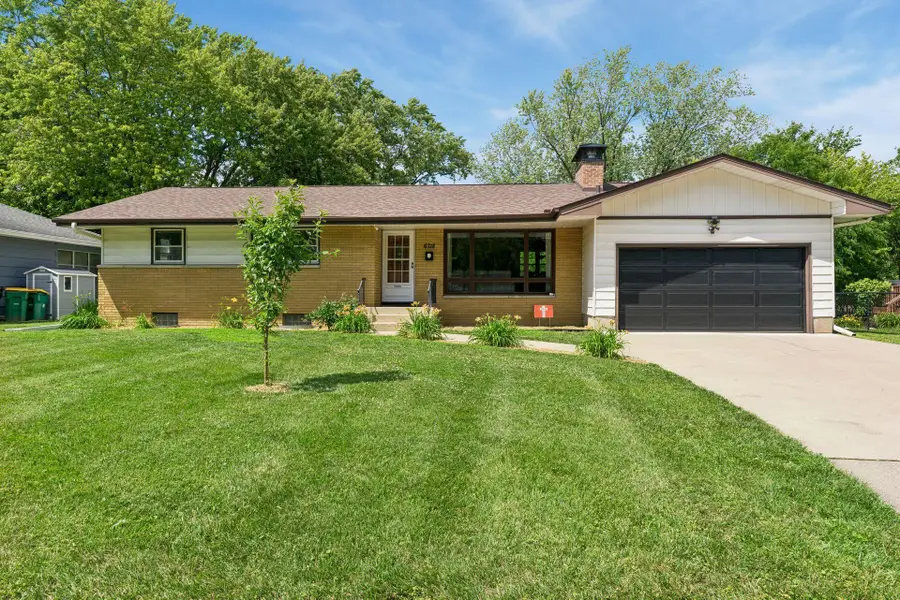 6718 36th Avenue N, Crystal, MN 55427 - #2