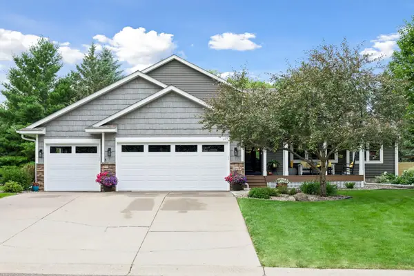 2945 Costa Lane, Little Canada, MN 55117