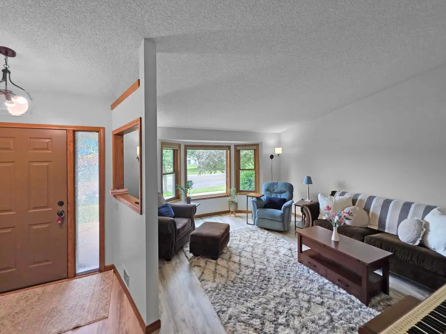 14579 Embry Path, Apple Valley, MN 55124 - #3