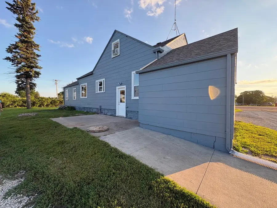 1304 130th Avenue, Welcome, MN 56181 - #3
