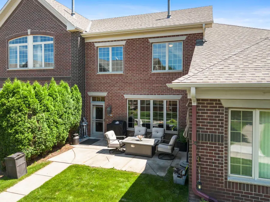 11730 Vermillion Street Ne #H, Blaine, MN 55449 - #3