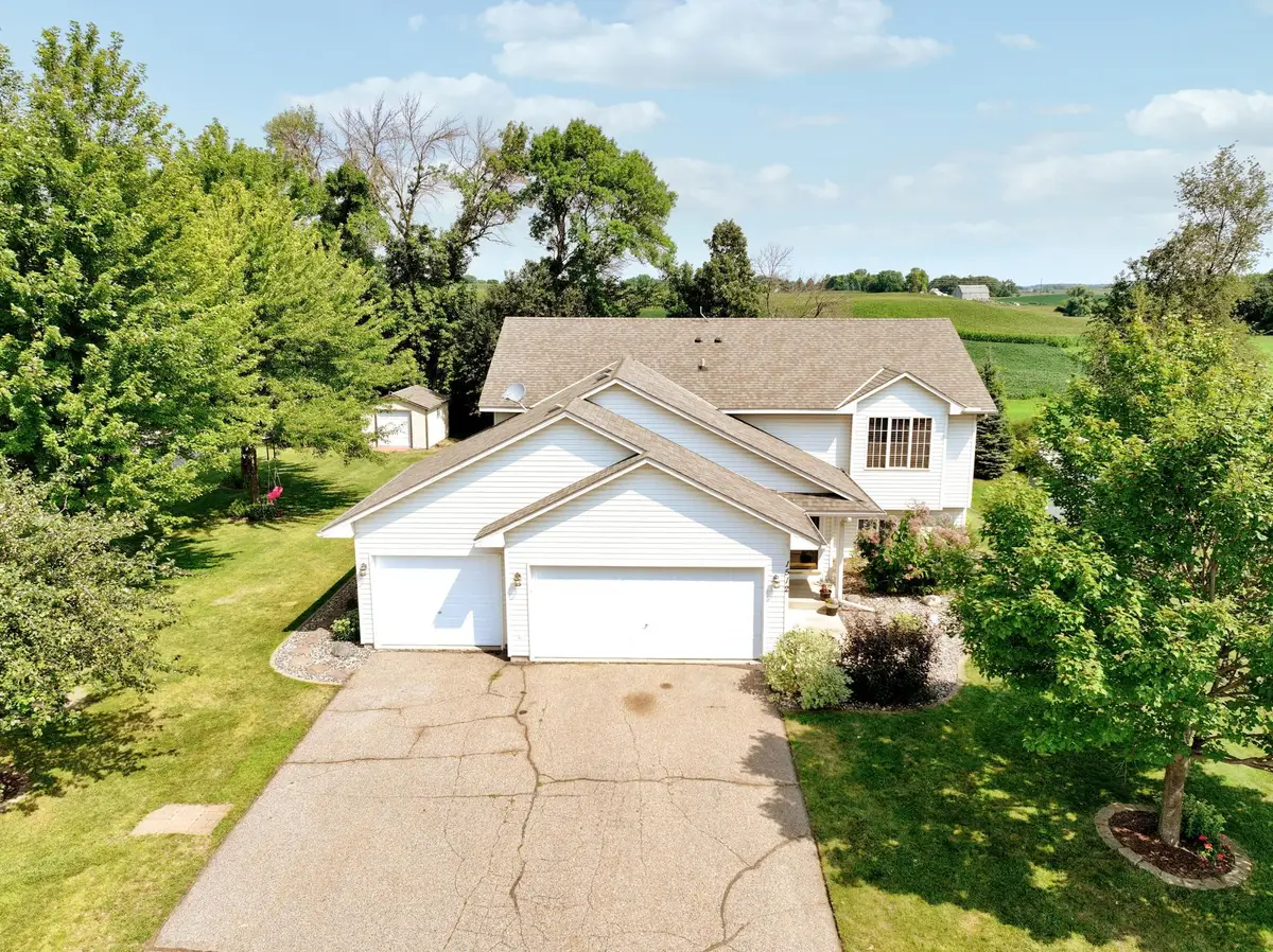 1512 Pond View Court, Cologne, MN 55322 - #1