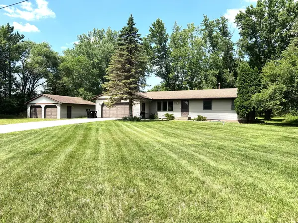 3615 172nd Lane Nw, Andover, MN 55304