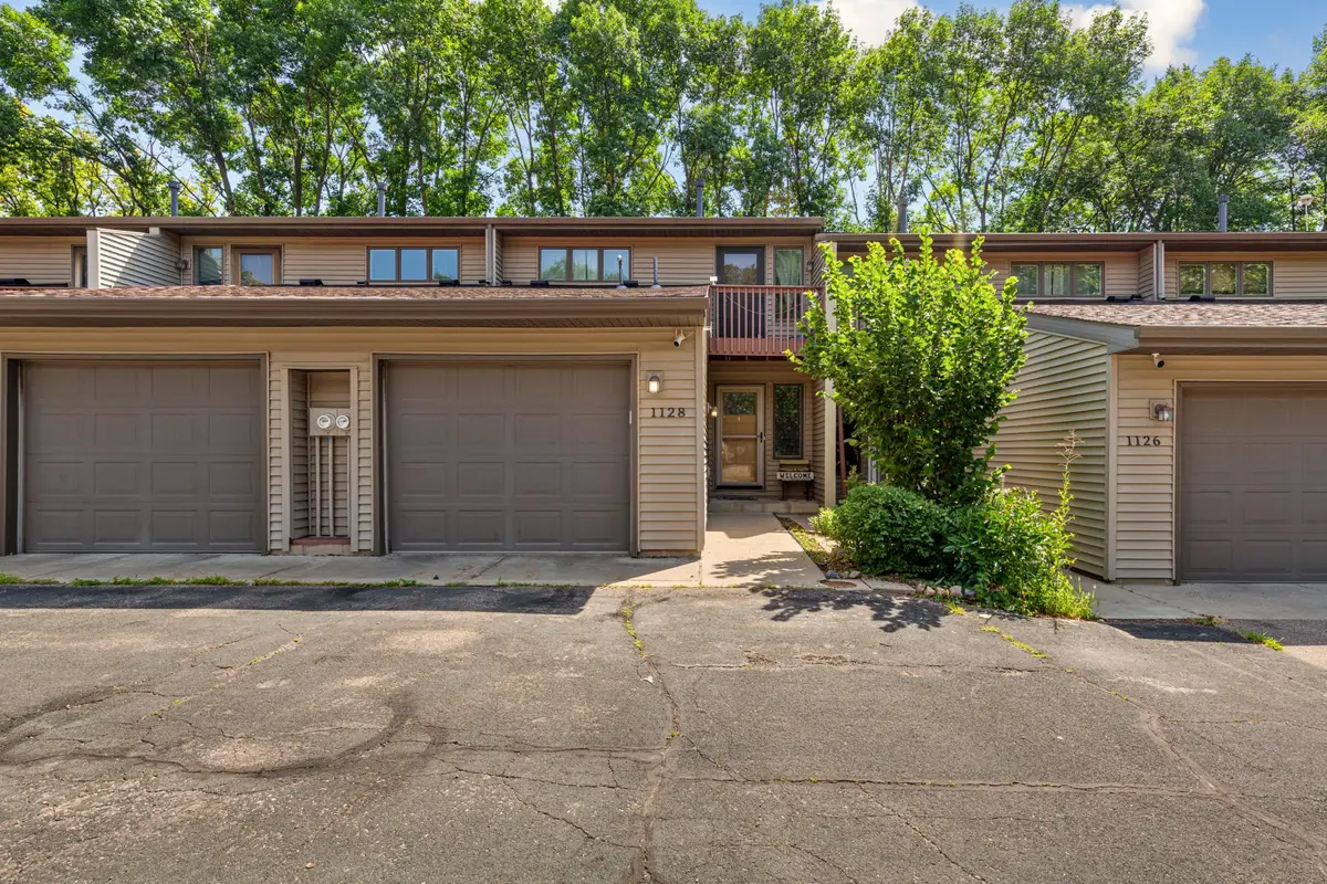 1128 Highland Avenue, Northfield, MN 55057 - #1