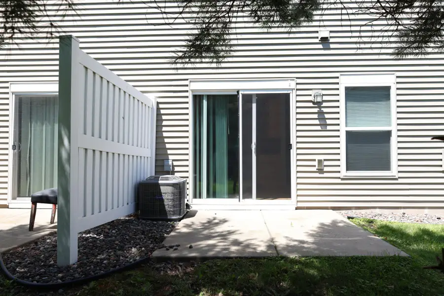 332 Orendorff Way Ne, Columbia Heights, MN 55421 - #3