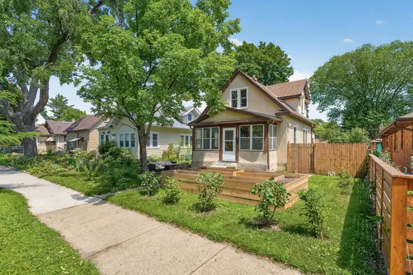 3953 38th Avenue S, Minneapolis, MN 55406