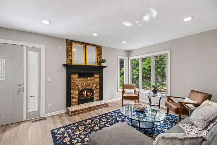 234 Cambria Court, Woodbury, MN 55125 - #3
