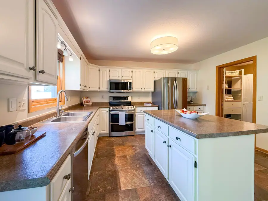 411 Waterview Lane Nw, Rochester, MN 55901 - #3