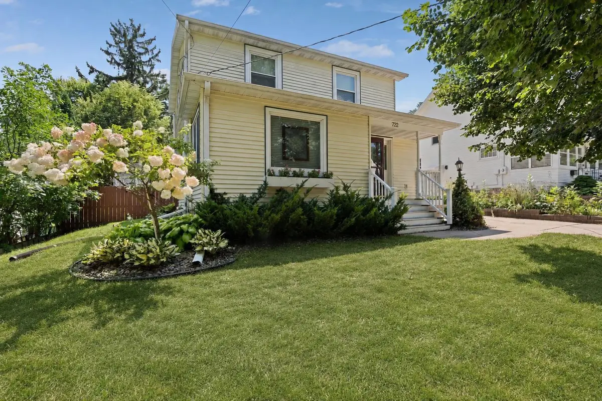 722 7th Street Sw, Rochester, MN 55902 - #1