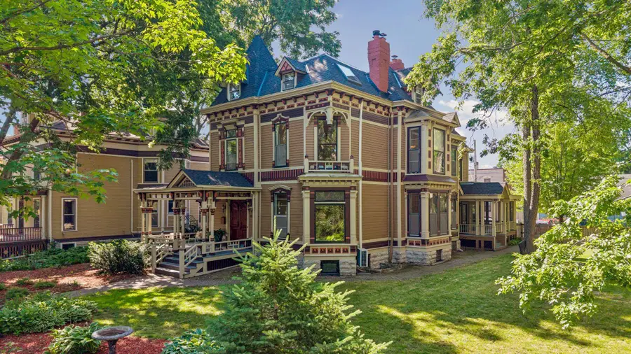 422 Laurel Avenue, Saint Paul, MN 55102 - #2