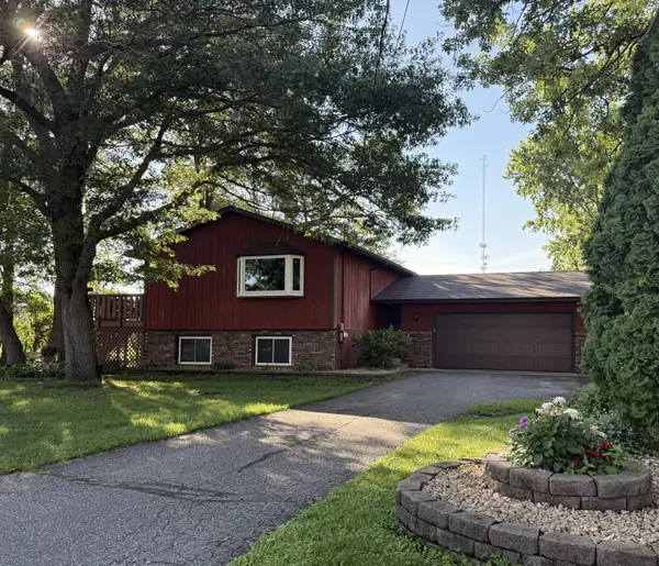1018 3rd Street N, Sauk Rapids, MN 56379