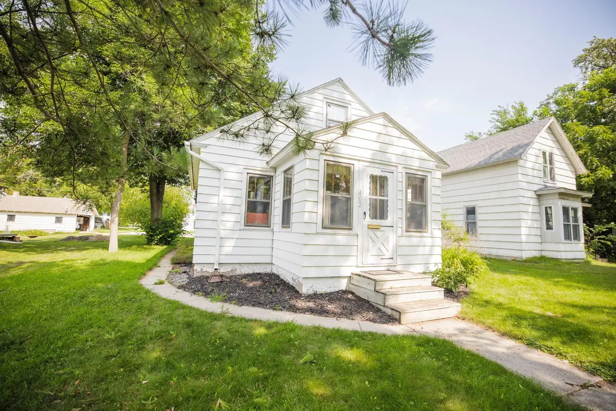402 W 8th Street, Morris, MN 56267 - #1