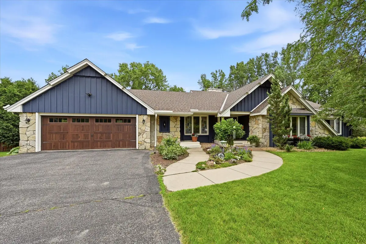 8913 S Minnehaha Circle, Saint Louis Park, MN 55426 - #1
