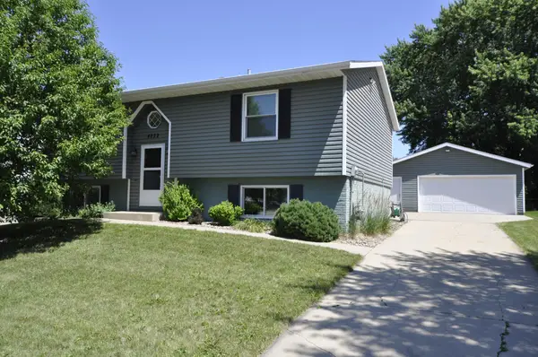 4822 22nd Avenue Nw, Rochester, MN 55901