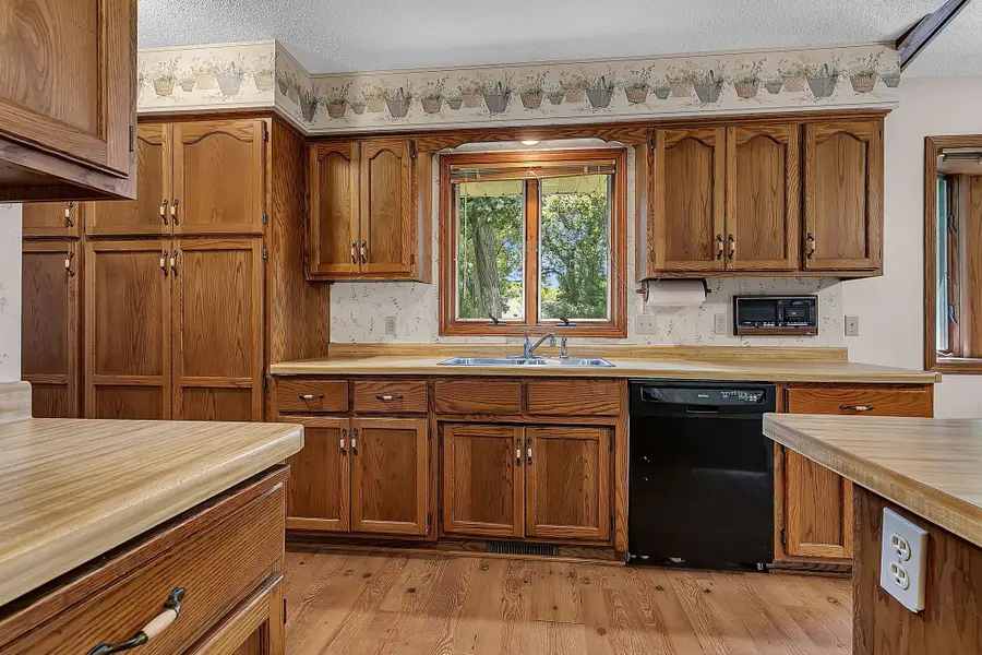 276 Waite Avenue S, Saint Cloud, MN 56301 - #3