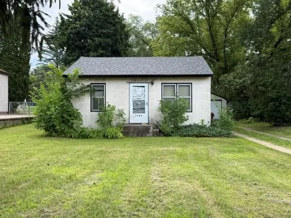 1260 Dorland Road S, Maplewood, MN 55119